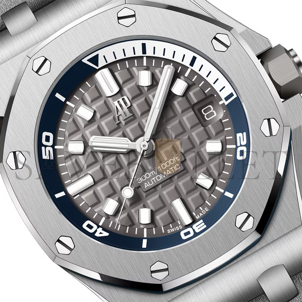 audemars P*g*et royal oak offshore diver watch 15720st.oo.a009ca.01